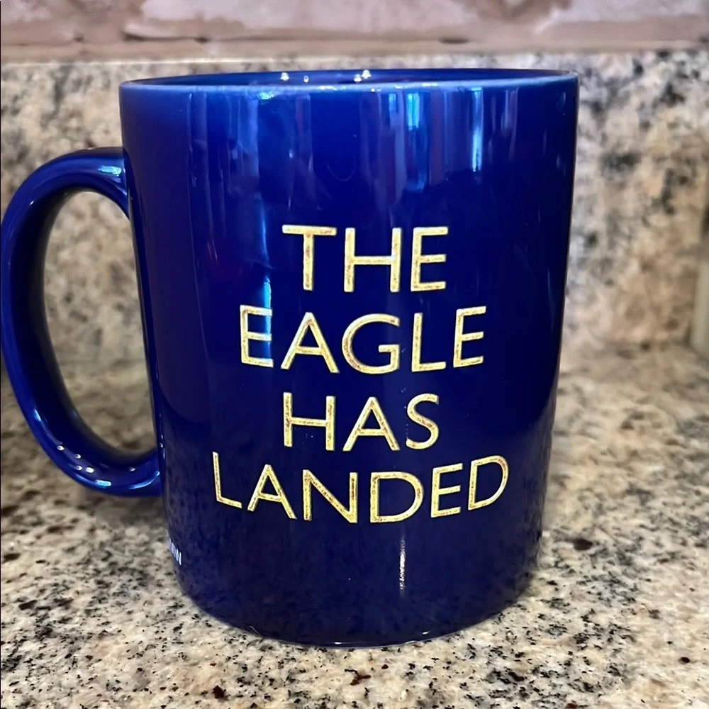 Apollo 11 Official 50th Anniversary Blue Mug - Picture 4 of 4